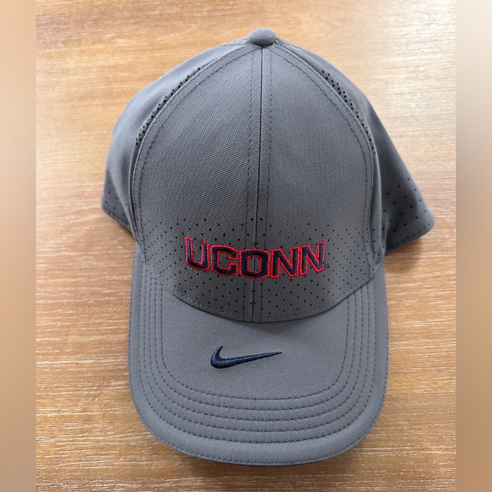 Nike Gray UCONN Hat